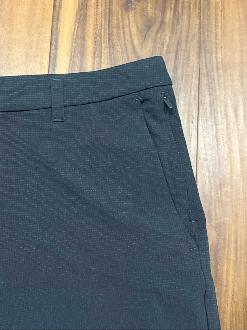 lululemon athletica Flat-Front Men's Shorts - Picture 3 of 4